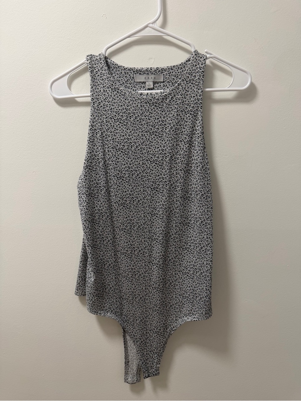 Gaze Sleeveless Gray Leopard-Print Bodysuit Tank